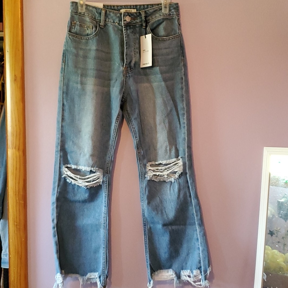 Rugged mom jeans
